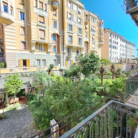 L'Alcova B&B, A Due Passi Dal Centro Genova Kültér fotó