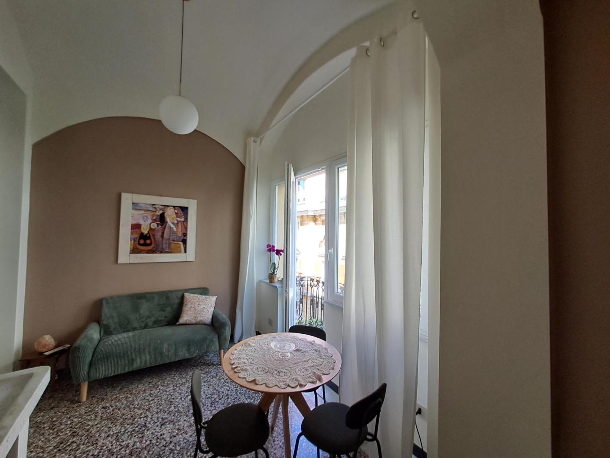 L'Alcova B&B, A Due Passi Dal Centro Genova Kültér fotó