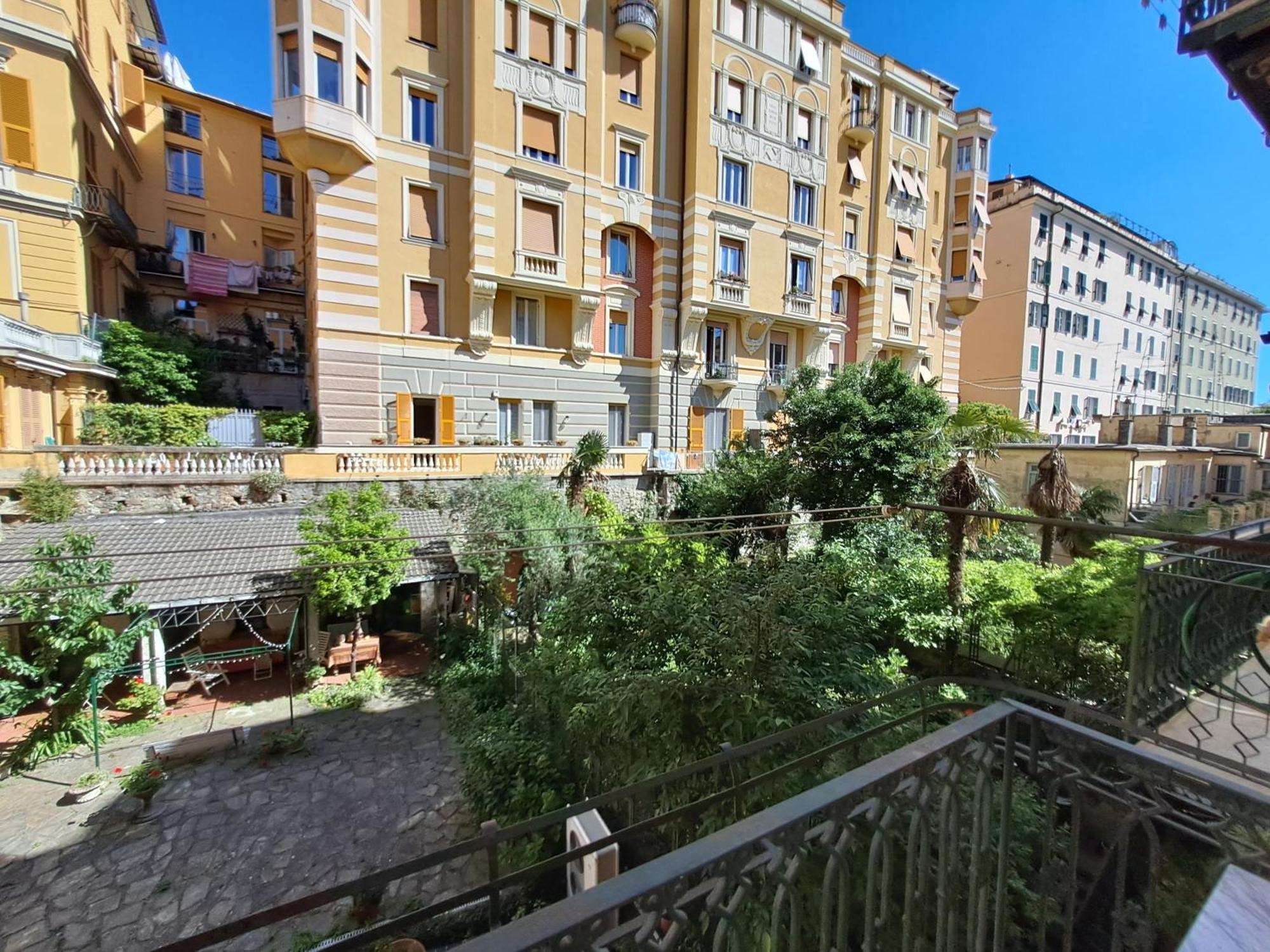 L'Alcova B&B, A Due Passi Dal Centro Genova Kültér fotó